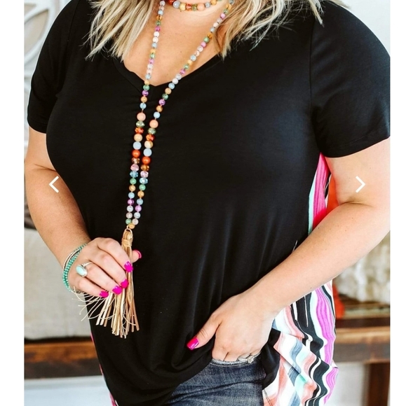 Plus Size Top - Picture 2 of 7